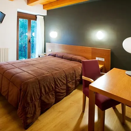Rural Cal Miquel Hotel 2*