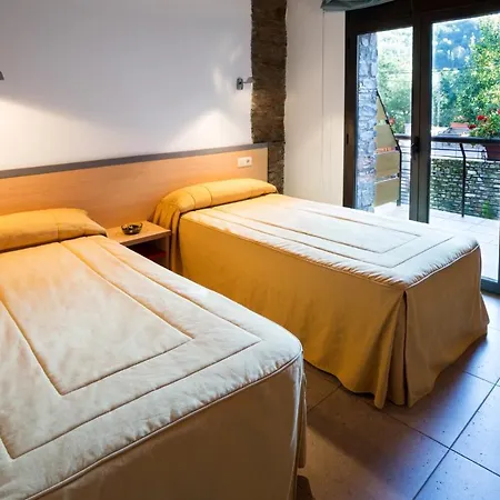 Hotel Rural Cal Miquel 2*