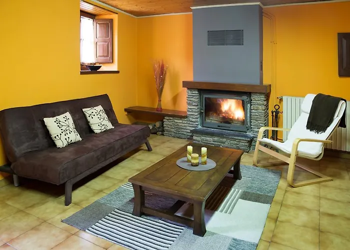 Hotel Rural Cal Miquel 2*