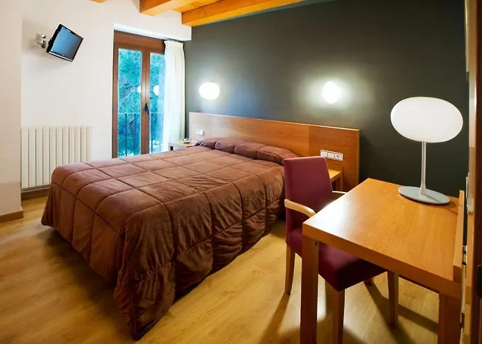 Rural Cal Miquel Hotel 2*