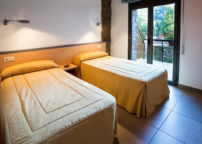 Hotel Rural Cal Miquel 2*