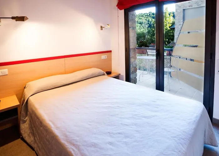 Hotel Rural Cal Miquel 2*