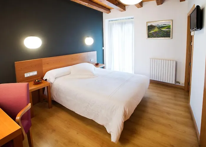 Hotel Rural Cal Miquel 2*
